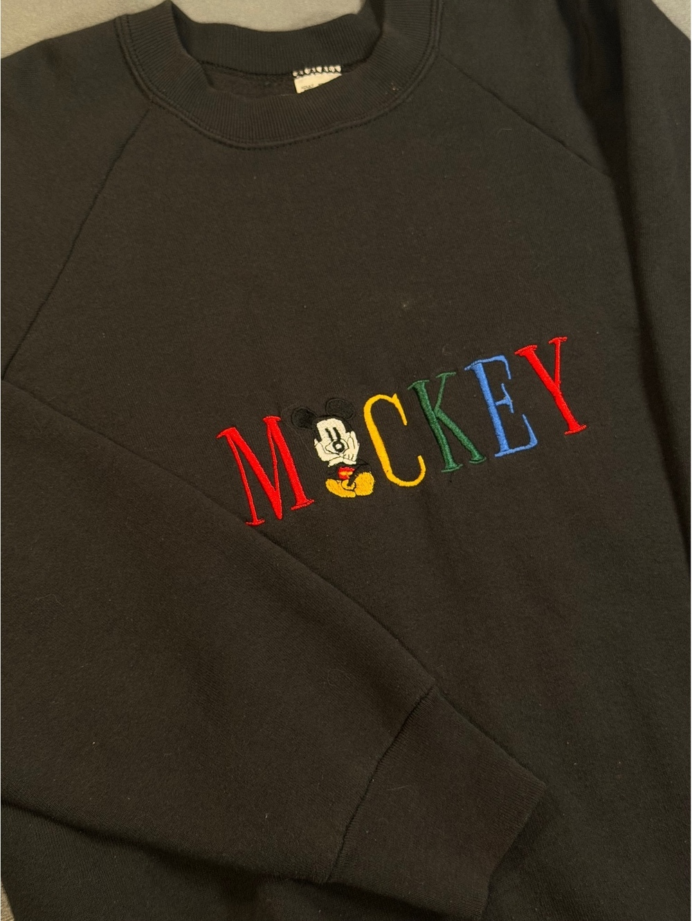 Vintage 90s Mickey Mouse Sweatshirt XL USA Fruit of the Loom Disney Embroidered